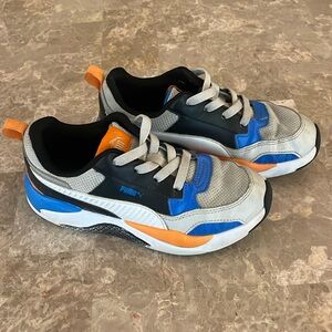 Boys youth Puma sneakers